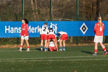 Bild 87 - wBJ Hamburger SV - Holstein Kiel : Ergebnis: 8:0